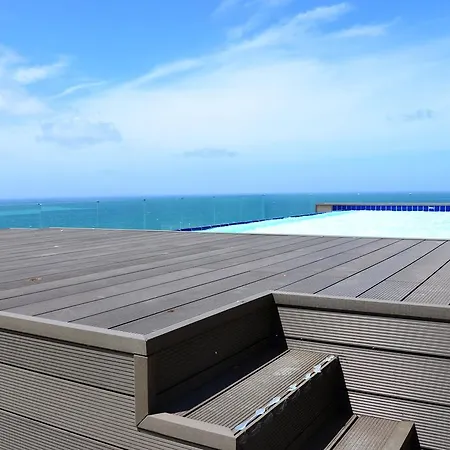 Miramare Roda Apartment *